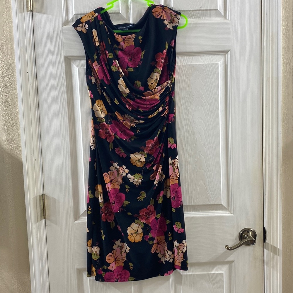 Women used dress